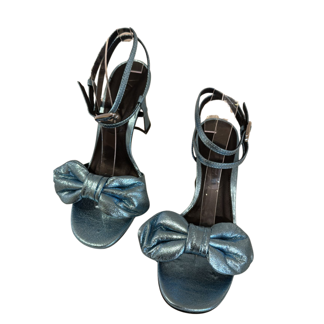 VCZ Luster Bow Sandal