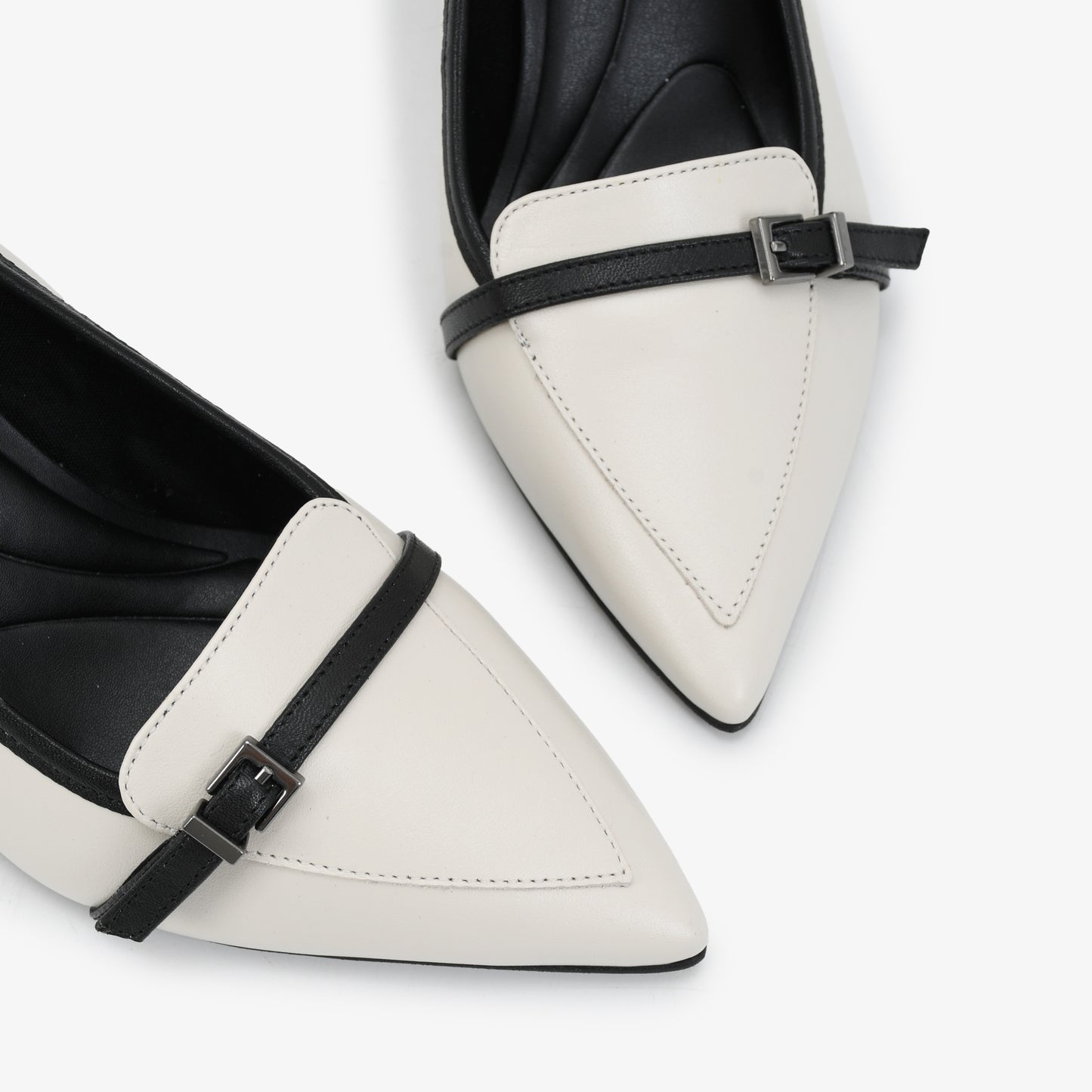 LS Napa Slim Buckle Pump