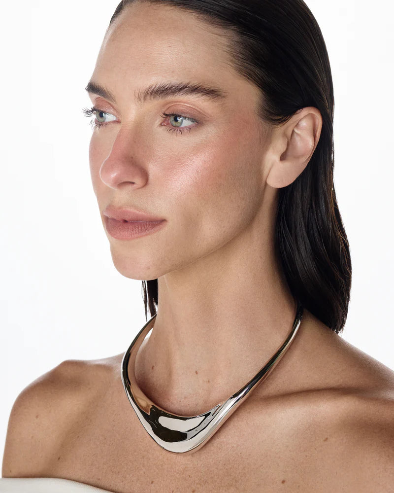 Luma Choker