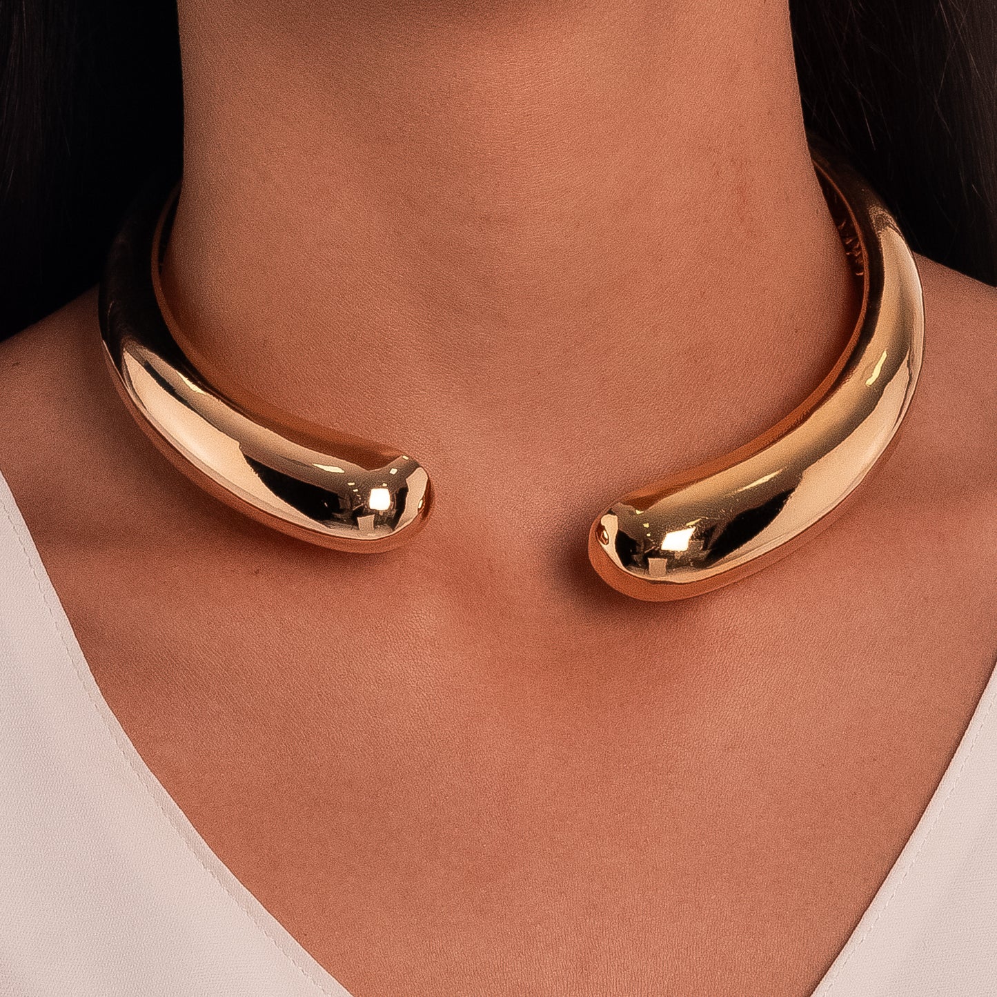 Colleen - Thick gold-toned metal choker with rounded forms