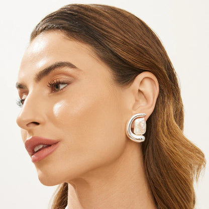 Alicia Earring