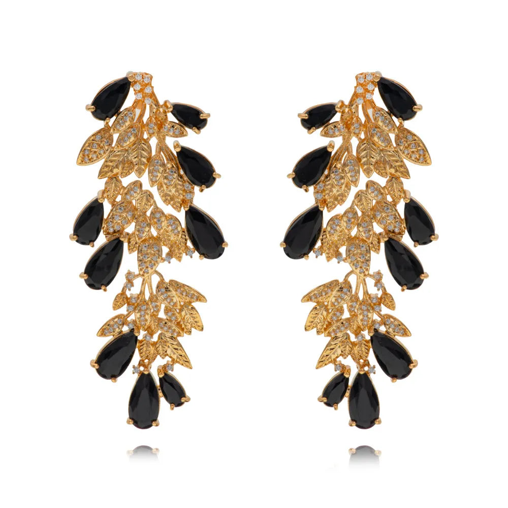 Primula - old Earrings, plated in 18k gold with crystal zirconias highlighted by teardrop-shaped stones