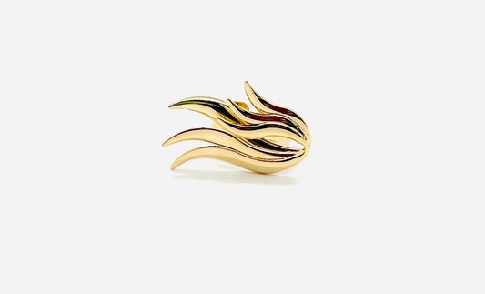 Fire - Ring in gold inspired by the shape of flames