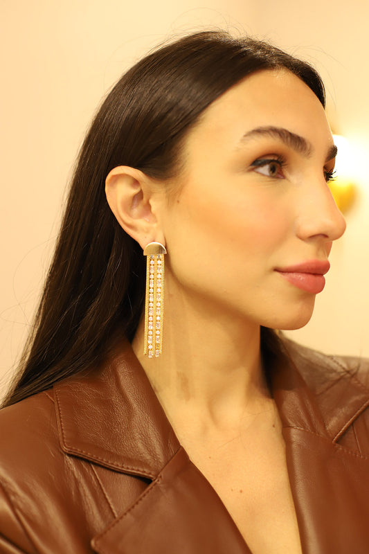 Cascade - Long fringe earrings with a mix of metal and zirconias by Rosana Bernardes