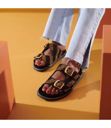 Lumi Slide Sandal