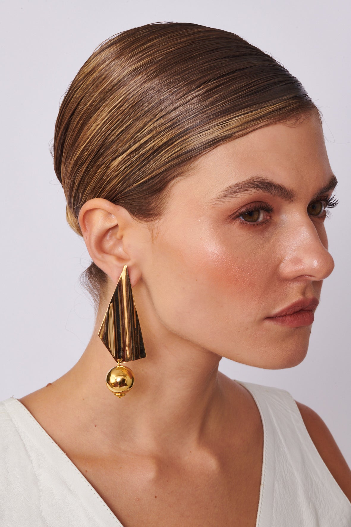 Pirâmide Geométrico Earring