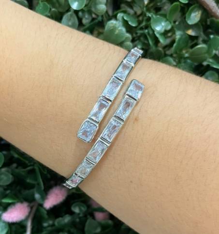 Marin - zirconia wrap around bracelet