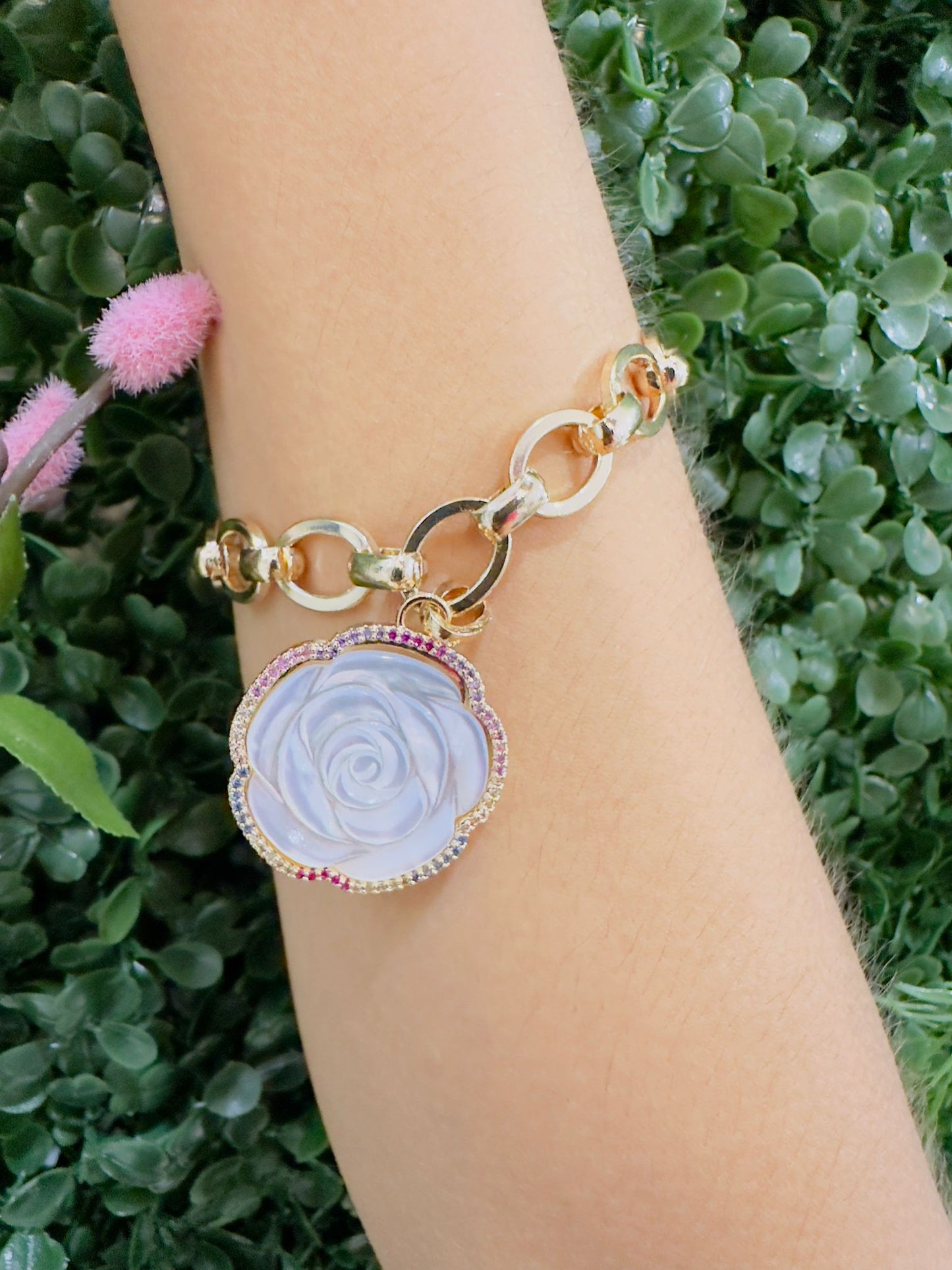 Esme - Rose Pendant Chain Bracelet