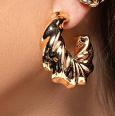 Kali- swirled gold earring