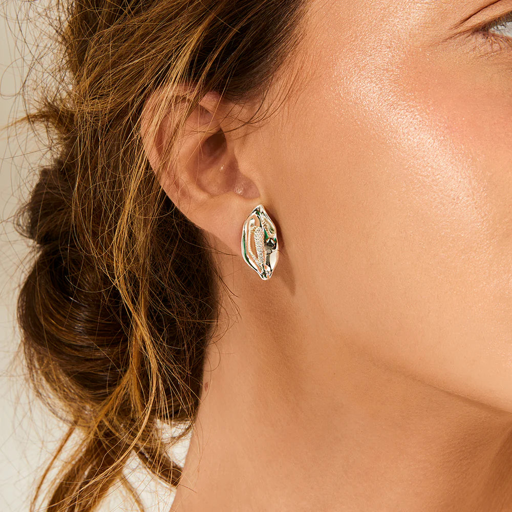 Lirio da Paz S Earring